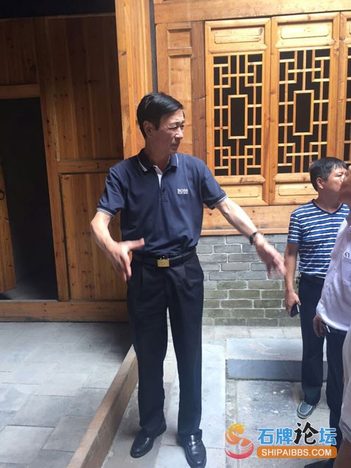 孟鸣.jpg